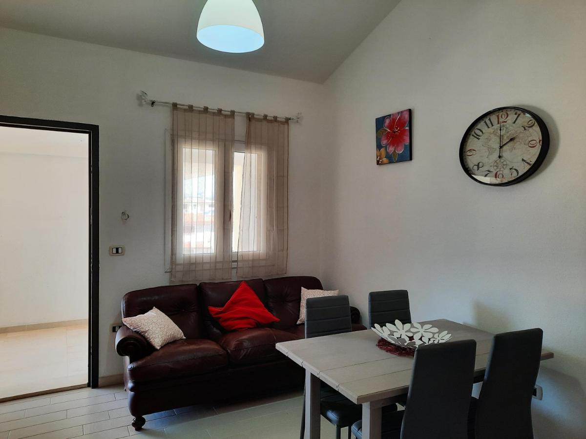 Casa Elias Villa Орозеи Екстериор снимка